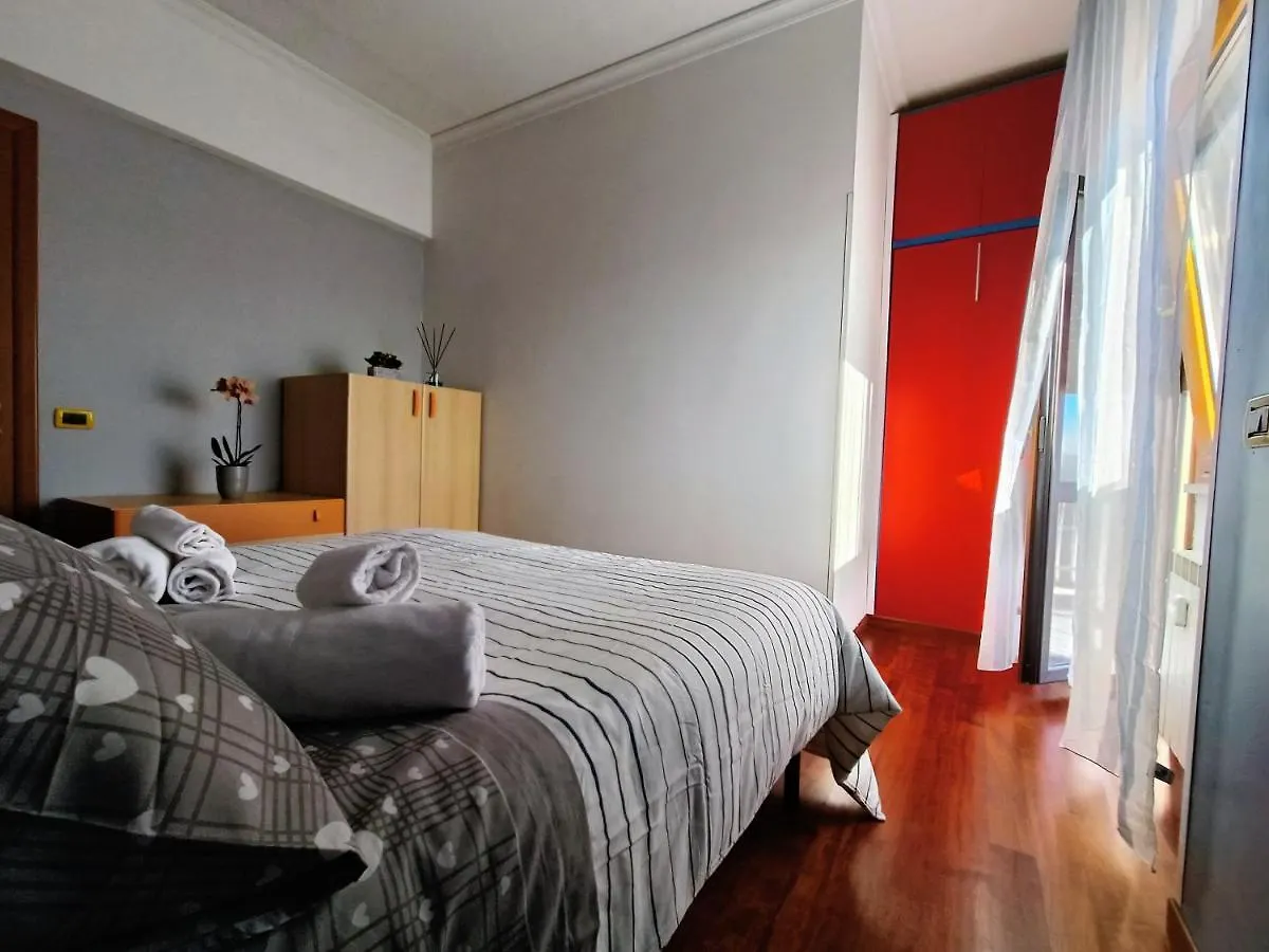 Avellini - Delightful And Spacious Apartment With Terrace - Near Metro A Cornelia Roma 0*,  Itália