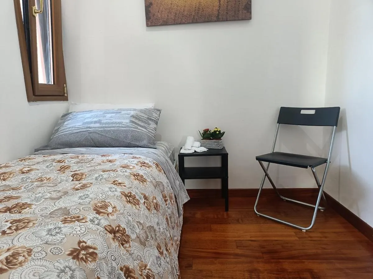 Avellini - Delightful And Spacious Apartment With Terrace - Near Metro A Cornelia Roma 0*,