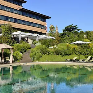 4* Hotel A.roma Lifestyle